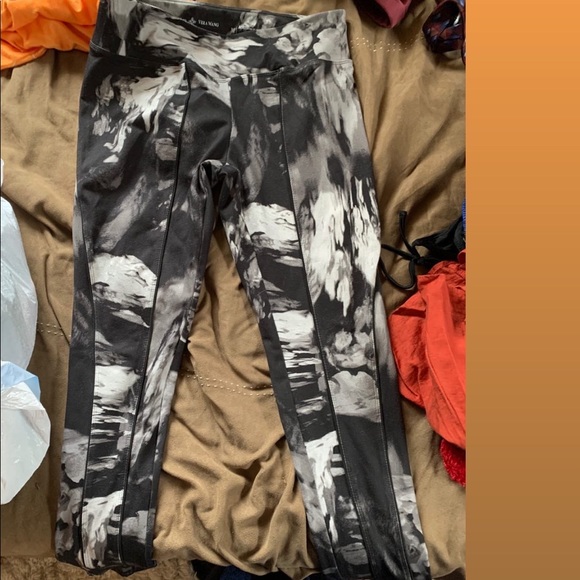 Vera wang leggings size medium - Picture 1 of 1